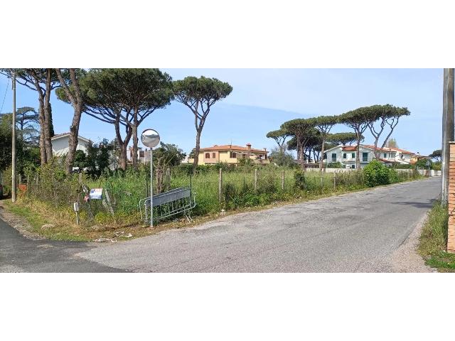 Building land in {3}, Viale Grazia Fiorita - Photo 1