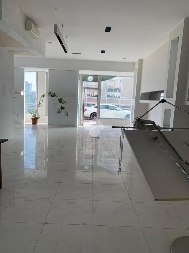 Negozio in Via Herreras Bustamonte 3, San Marino, {3} - Foto 2