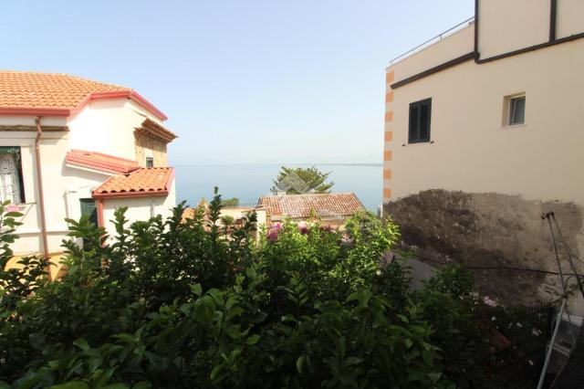 2-room flat in Via Emmanuele di Sergio 3, Agropoli - Photo 1