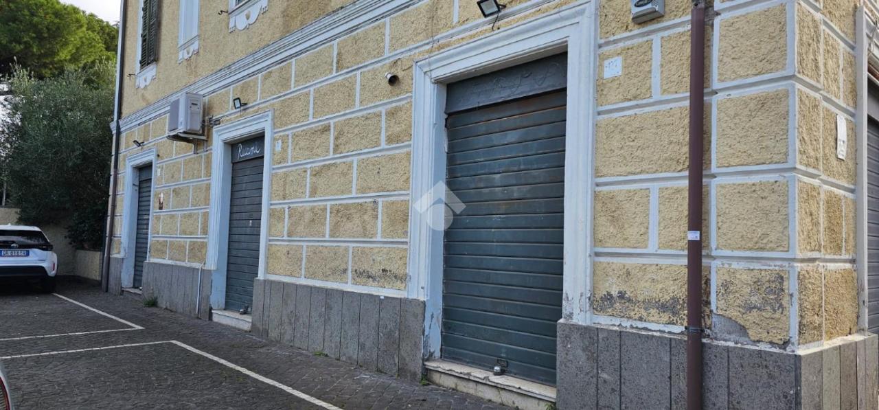 Negozio in Via delle Capannelle 124, Roma, {3} - Foto 2