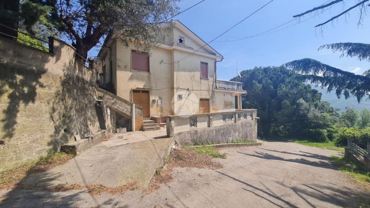 Casa indipendente in vendita a Pellezzano