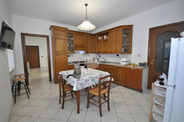 Vierzimmerwohnung in Via Roma 38, Druento - Foto 1