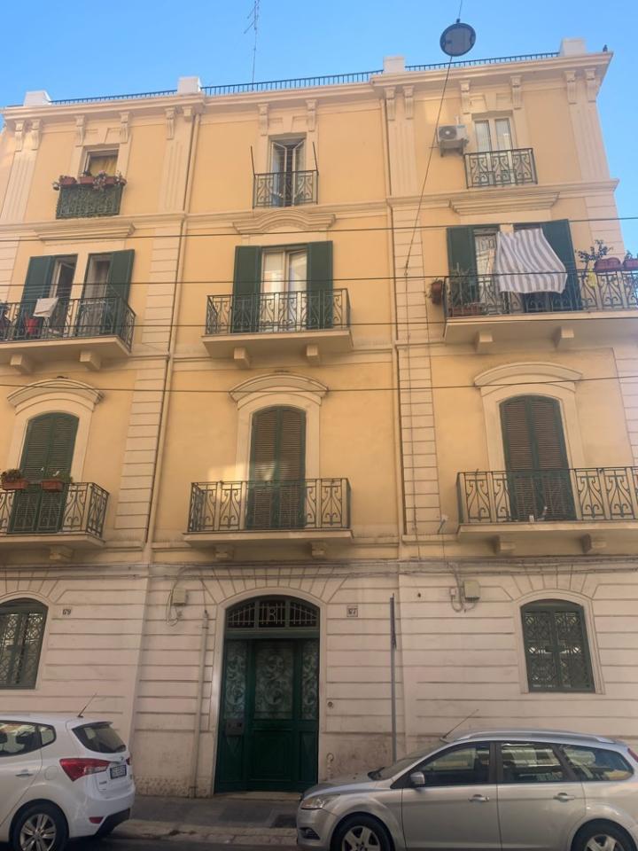 Immobile commerciale in Via Ravanas 177, Bari, {3} - Foto 2