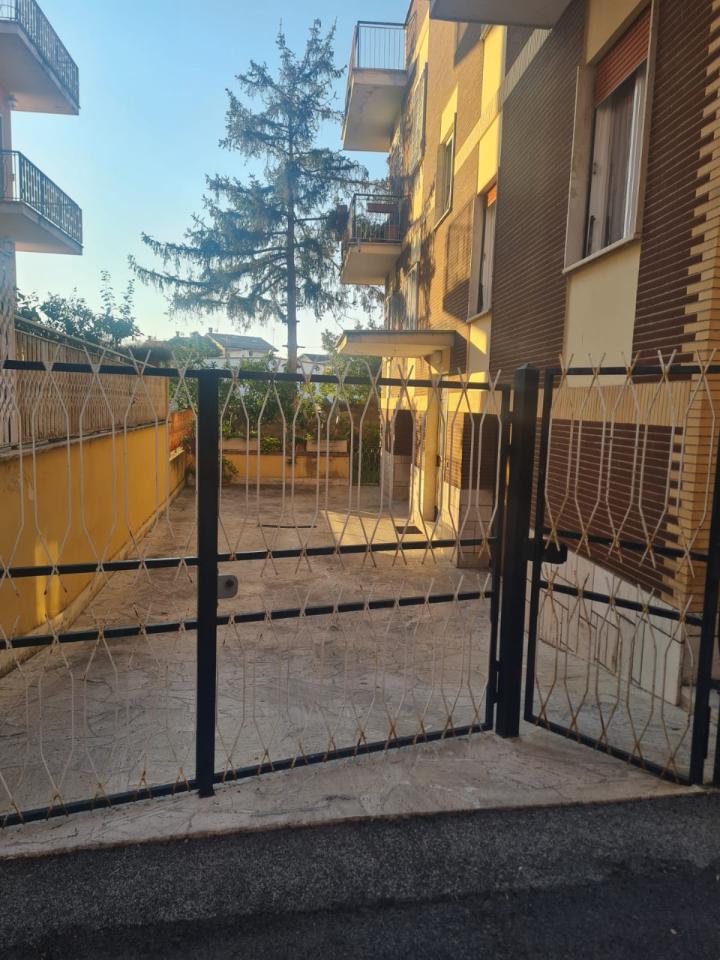immagine annuncio 2 di 4