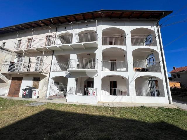 2-room flat in Via Piave 7, Coazze - Photo 1