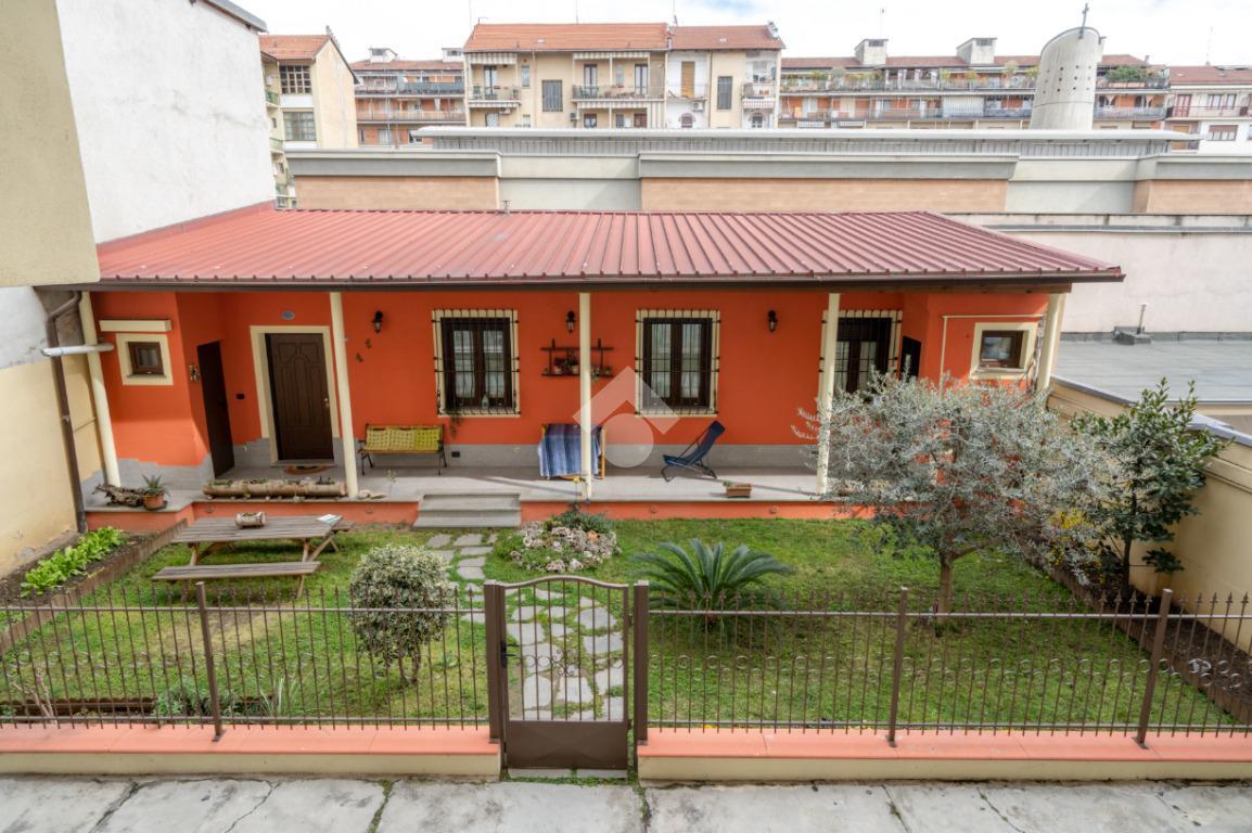 Casa indipendente in vendita a Torino