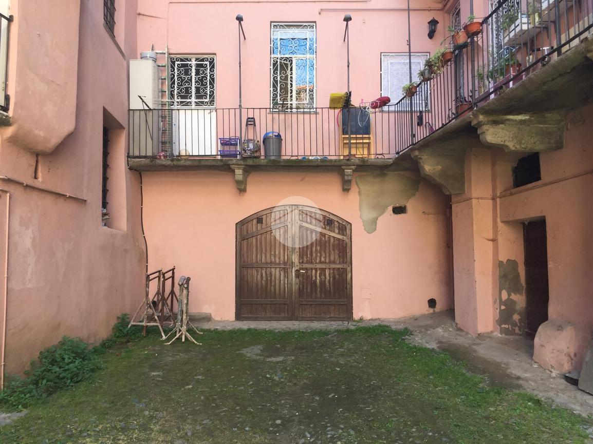 Magazzino in Via Trento 36, Pinerolo - Foto 1