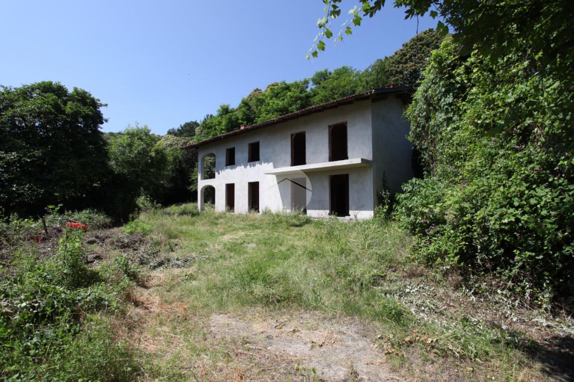 Casa indipendente in vendita a Pinerolo