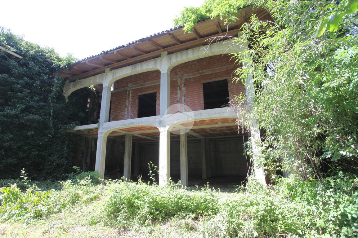 Casa indipendente in vendita a Pinerolo