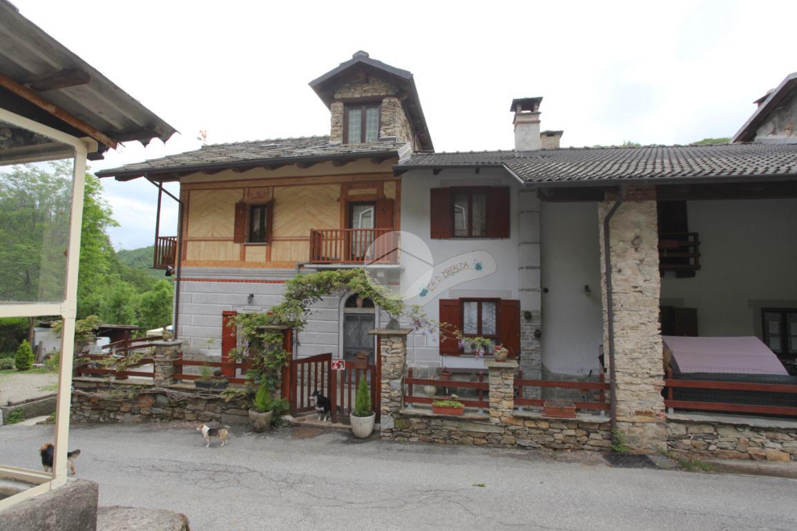 Casa indipendente in vendita a Pinerolo