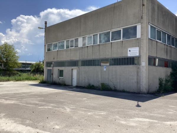 Capannone in Via Pratola, Raiano, {3} - Foto 2