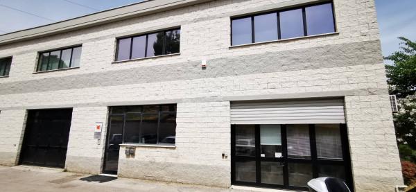 Magazzino in Via Achille Grandi 44, Ancona, {3} - Foto 1