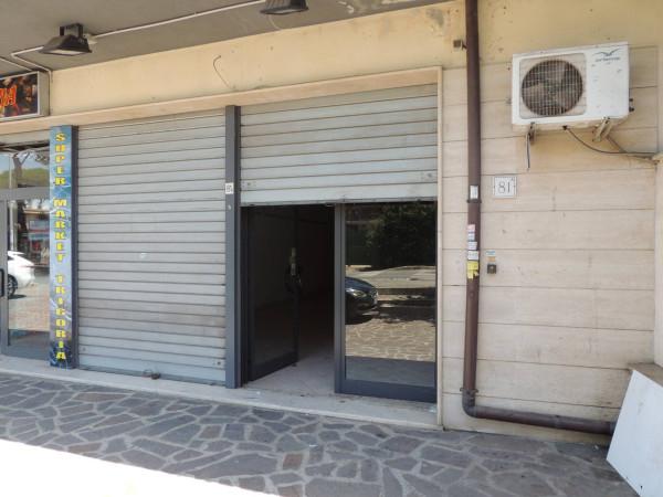 Negozio in Via di Trigoria 81/a, Roma, {3} - Foto 1
