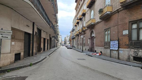 Negozio in Via Lavinaio Tratto 1 66, San Giuseppe Vesuviano, {3} - Foto 2