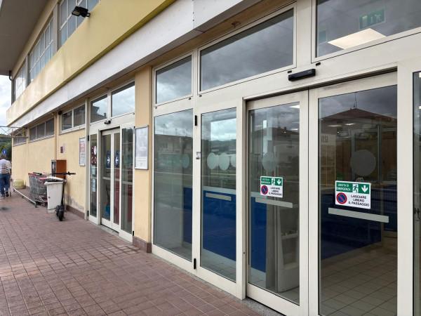 Negozio in Via Niccolò Paganini, Vallefoglia, {3} - Foto 2