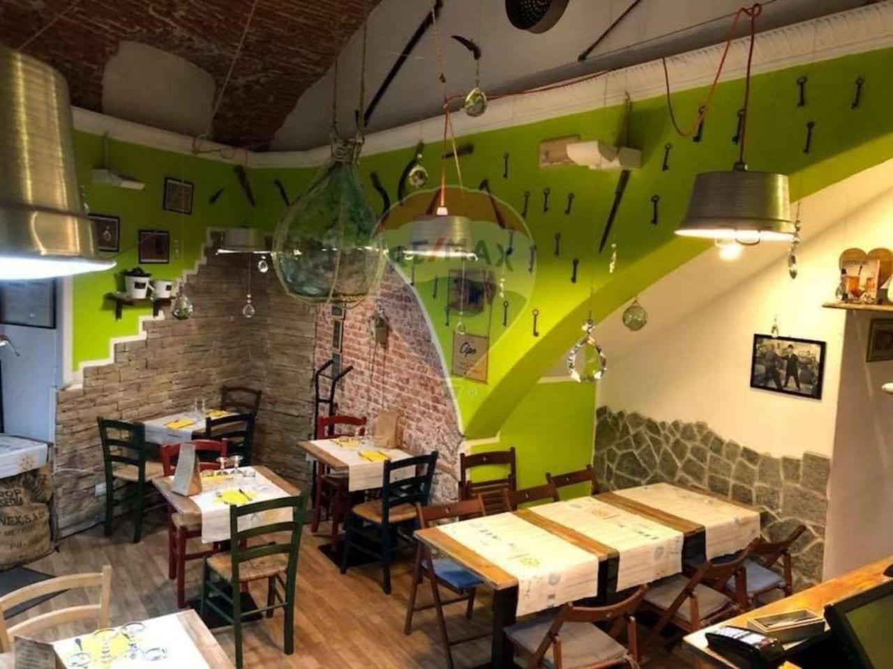 Negozio in Giuseppe Garibaldi 22, Spotorno, {3} - Foto 1