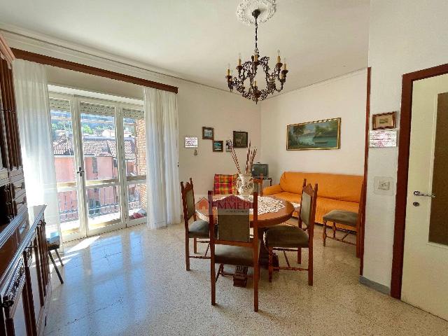 4-room flat in Via Braccianese Claudia 6, Tolfa - Photo 1