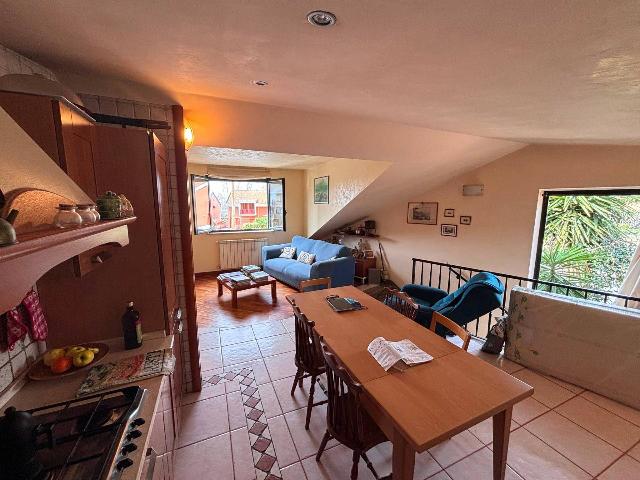 4-room flat in Via Giuseppina Saragat 16, Castel Gandolfo - Photo 1