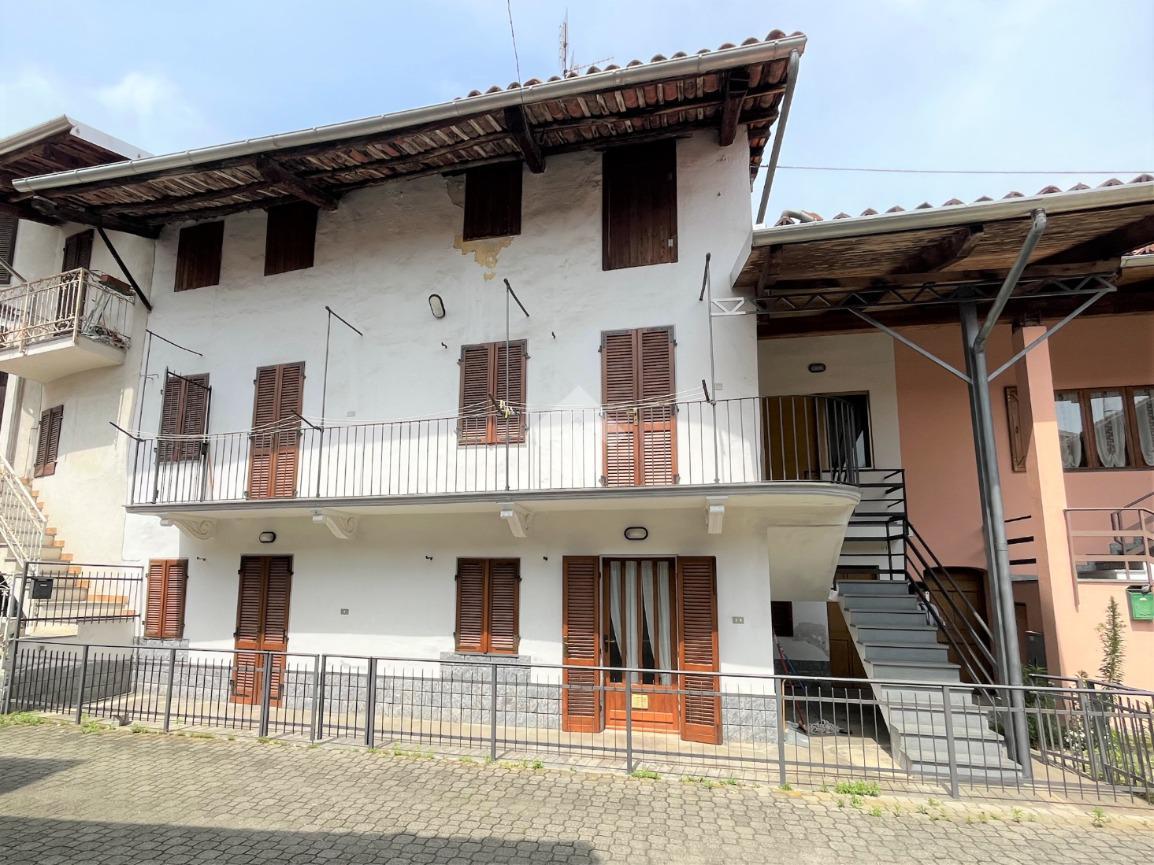 Casa indipendente in vendita a Fiorano Canavese