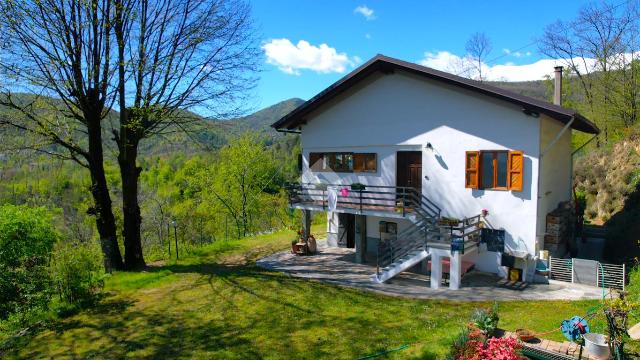 Detached house in Borgata Porteglio 4, Giaveno - Photo 1