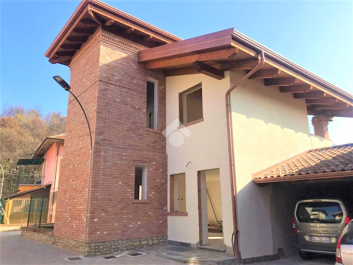 Villa in vendita a Lanzo Torinese