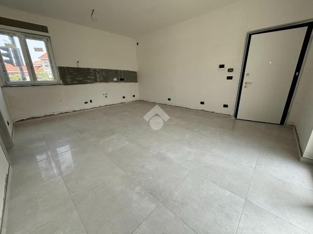 3-room flat in Via Pinerolo 73, Candiolo - Photo 1