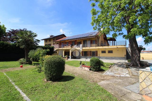 Detached house in Via Circonvallazione 50, Santena - Photo 1