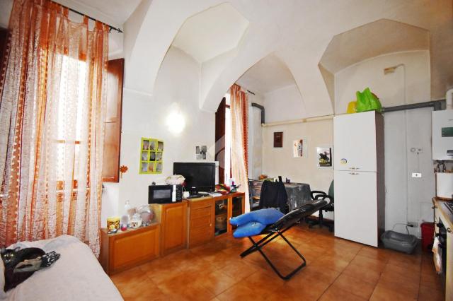 2-room flat in Via Arduino 117, Ivrea - Photo 1