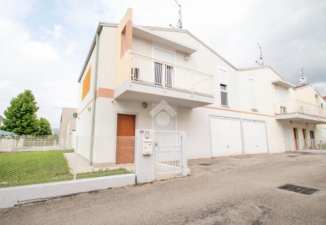 Terraced house in Via Monte Carega 52, Caldogno - Photo 1