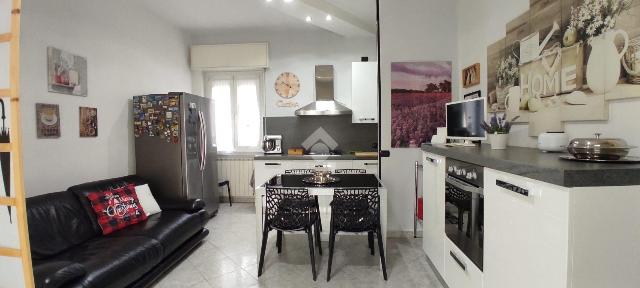 3-room flat in Via Leopardi 16, Lonate Pozzolo - Photo 1