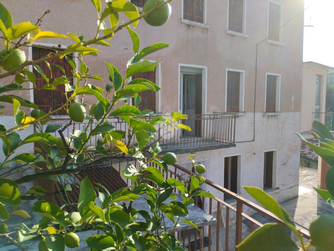 Casa indipendente in vendita a Lugo Di Vicenza