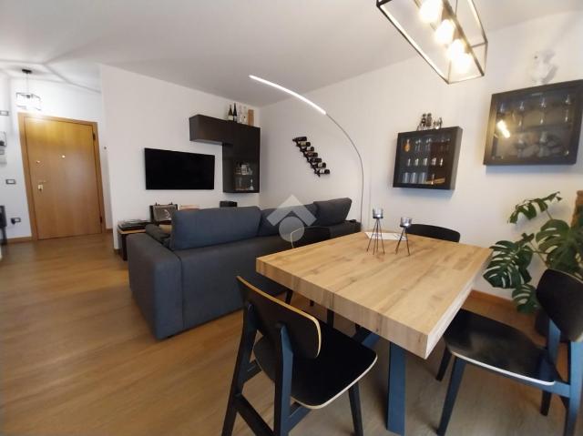 Vierzimmerwohnung in Viale Sicilia 75, Verona - Foto 1