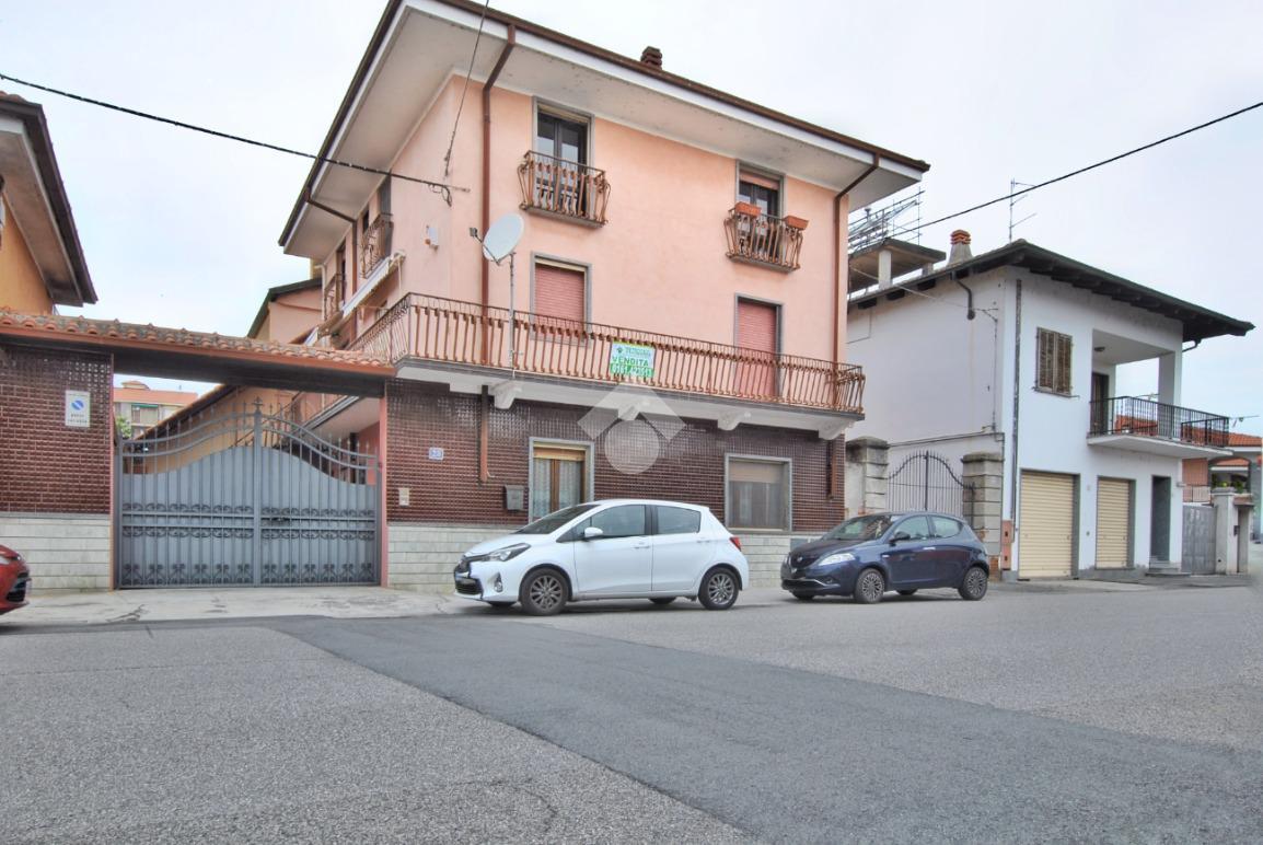 Villa in vendita a Livorno Ferraris