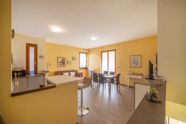 2-room flat in Via Pezze, Cavaion Veronese - Photo 1