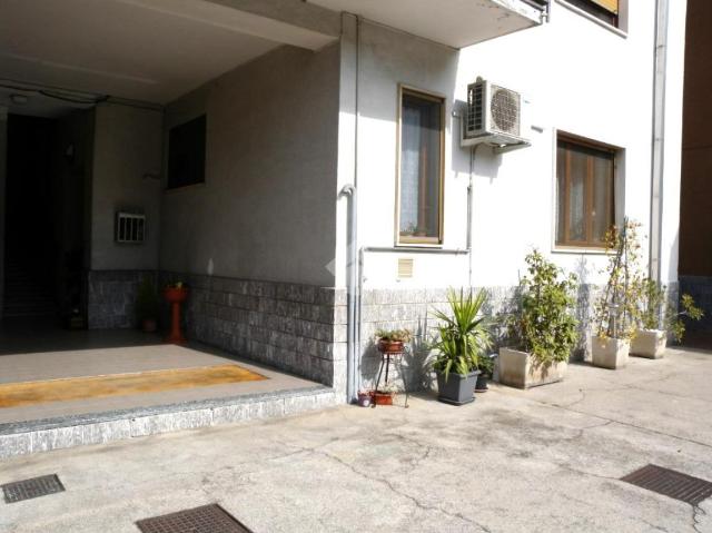 3-room flat in Via Cardinal Ferrari 8, Origgio - Photo 1