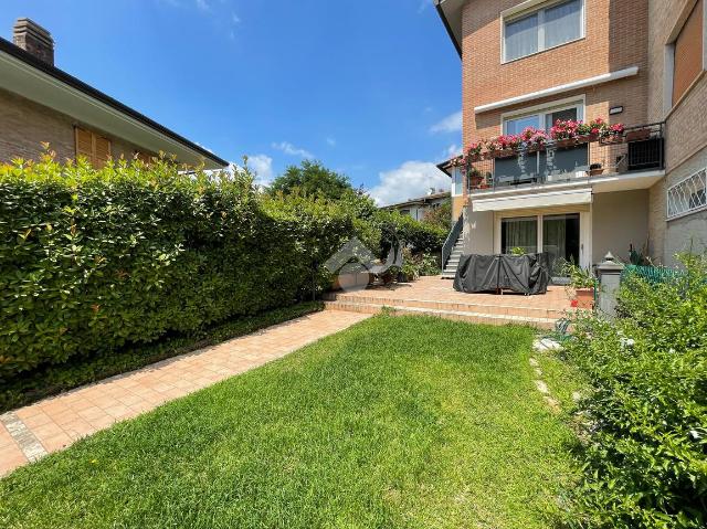 Terraced house in Via Giotto 26, Bassano del Grappa - Photo 1