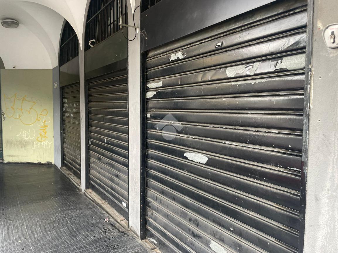 Negozio in Via Giuseppe Gianella 21, Milano, {3} - Foto 2