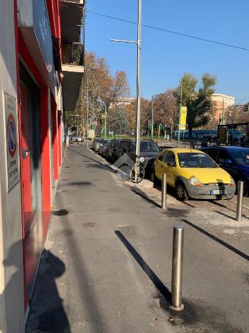 Negozio in {3}, Viale Ranzoni Daniele 27 - Foto 1