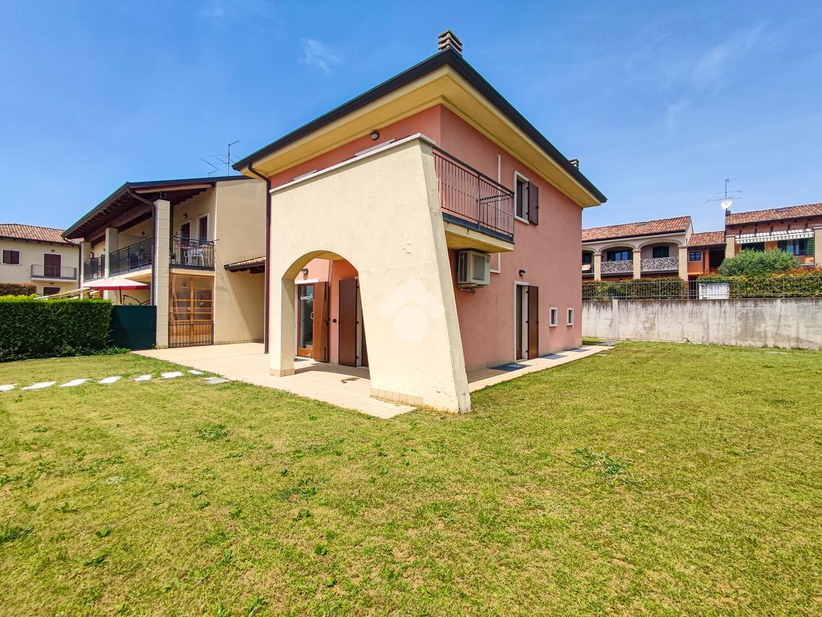 Villa in vendita a Cavaion Veronese