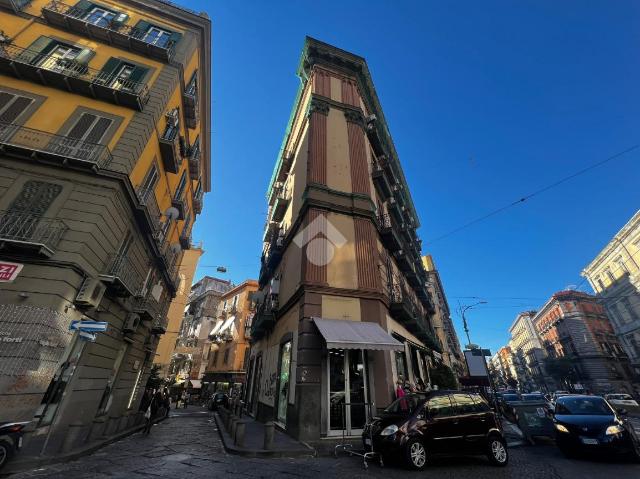 Geschäft in Via Lavinaio 160, Napoli - Foto 1