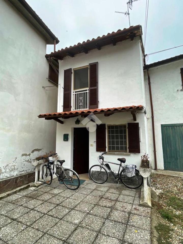 Casa indipendente in vendita a Albuzzano