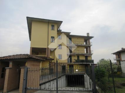 Appartamento in vendita a Linarolo