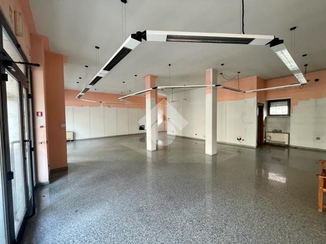 Negozio in , Verona - Foto 1