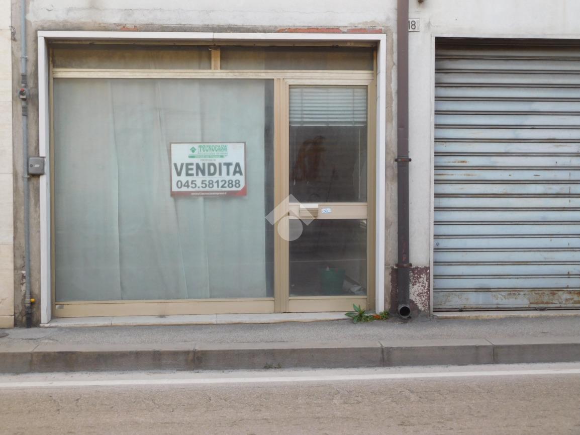 Negozio in , Verona - Foto 1