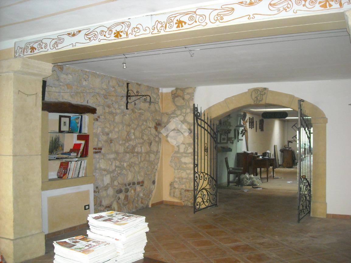 Negozio in , Verona - Foto 1