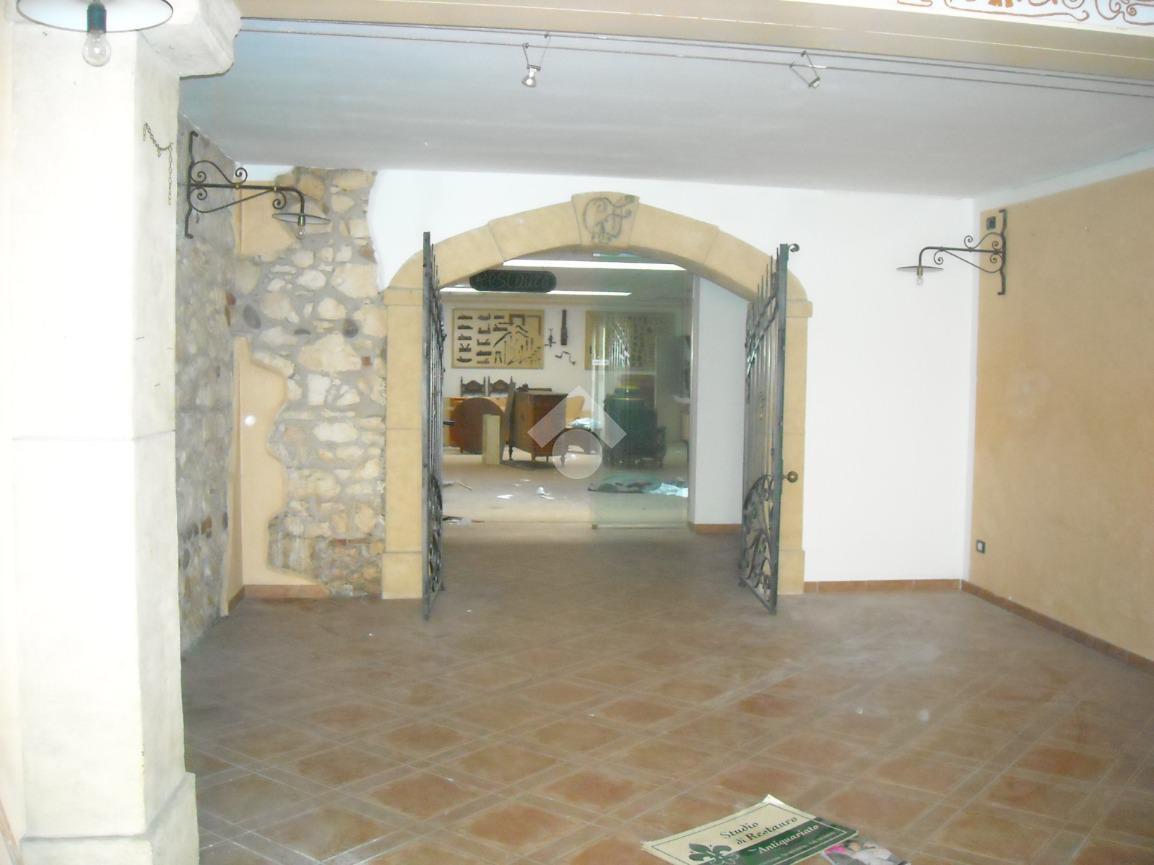 Negozio in , Verona - Foto 1