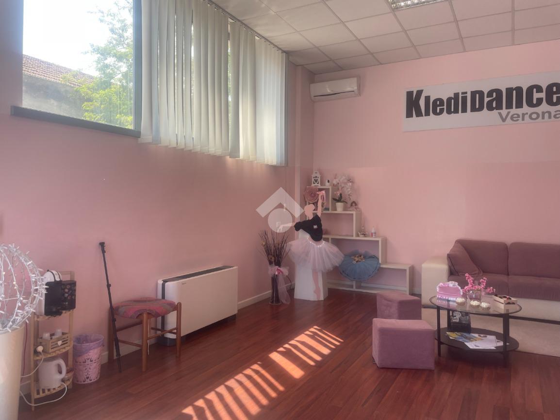 Negozio in , Verona - Foto 1