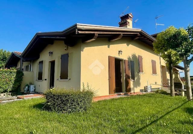 Villa in Via Giuseppe Pirovano 5, Montichiari - Foto 1