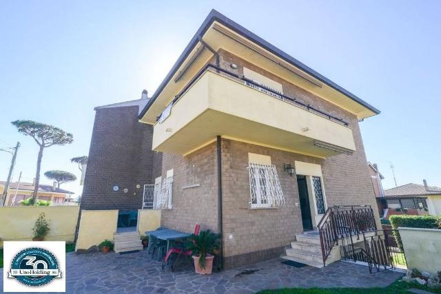 Villa in Via delle Bouganvillae 2, Anzio - Foto 1