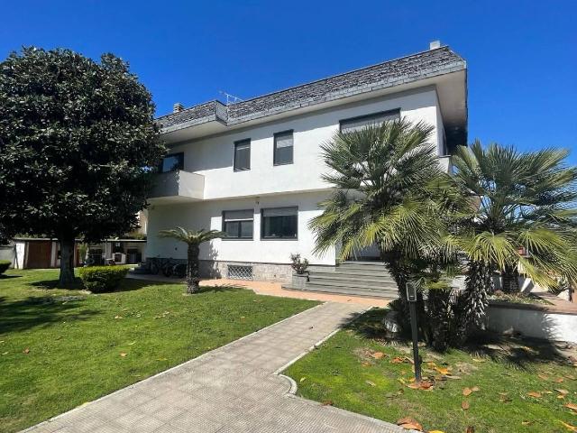 Villa in Via Marenola 29, Giugliano in Campania - Foto 1